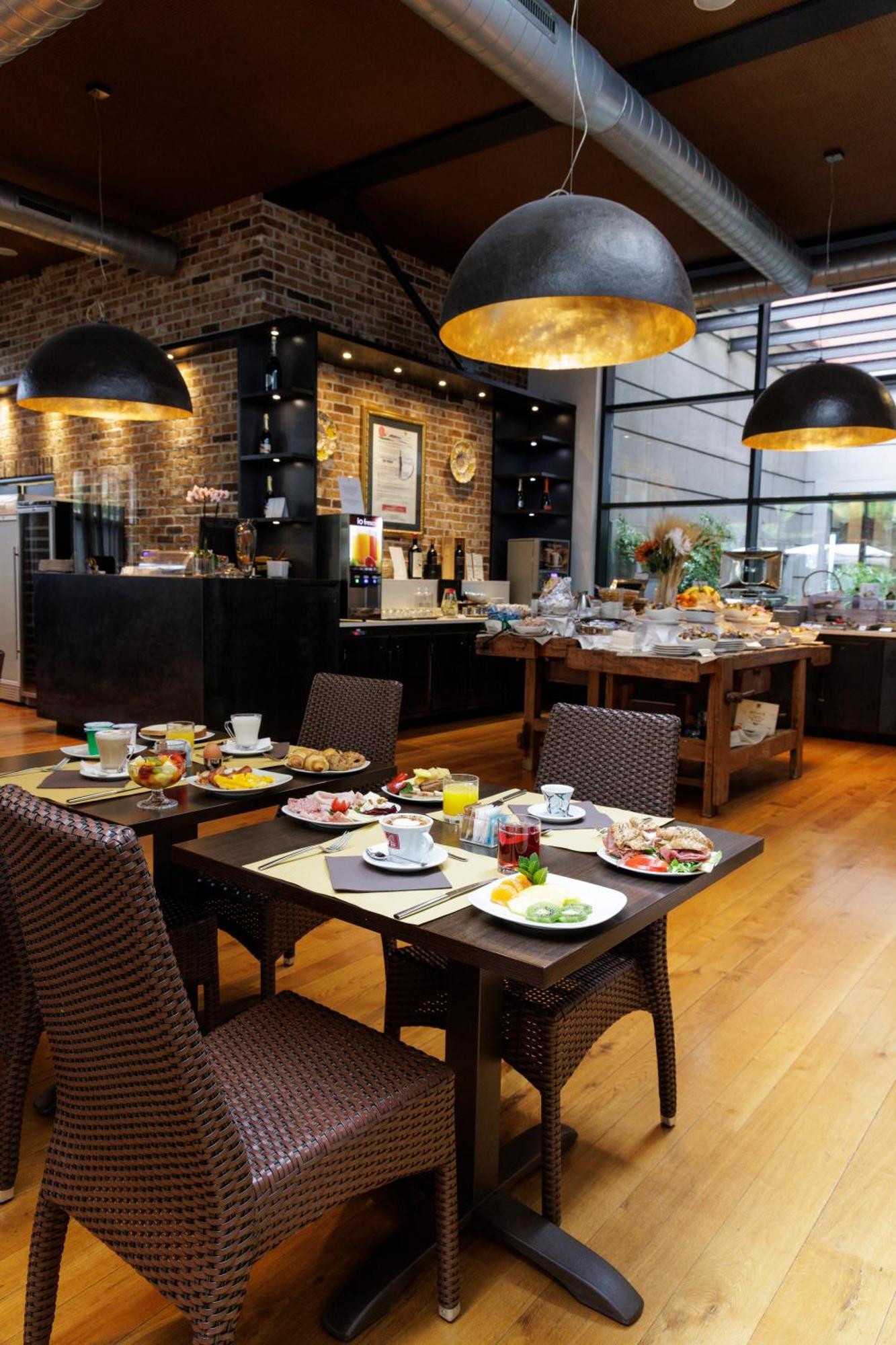 Best Western Falck Village Milano Sesto Sesto San Giovanni Extérieur photo